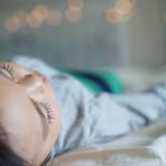 Comment habiller son bébé la nuit sans gigoteuse ?