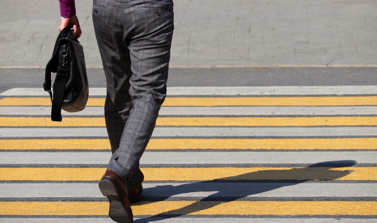 homme-en-pantalon